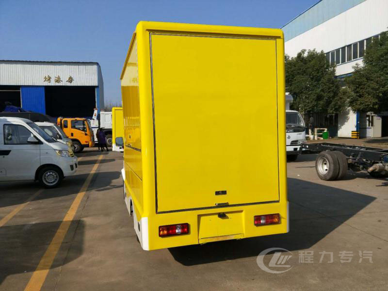 廂長(zhǎng)2.8米東風(fēng)小康 售貨車(chē)